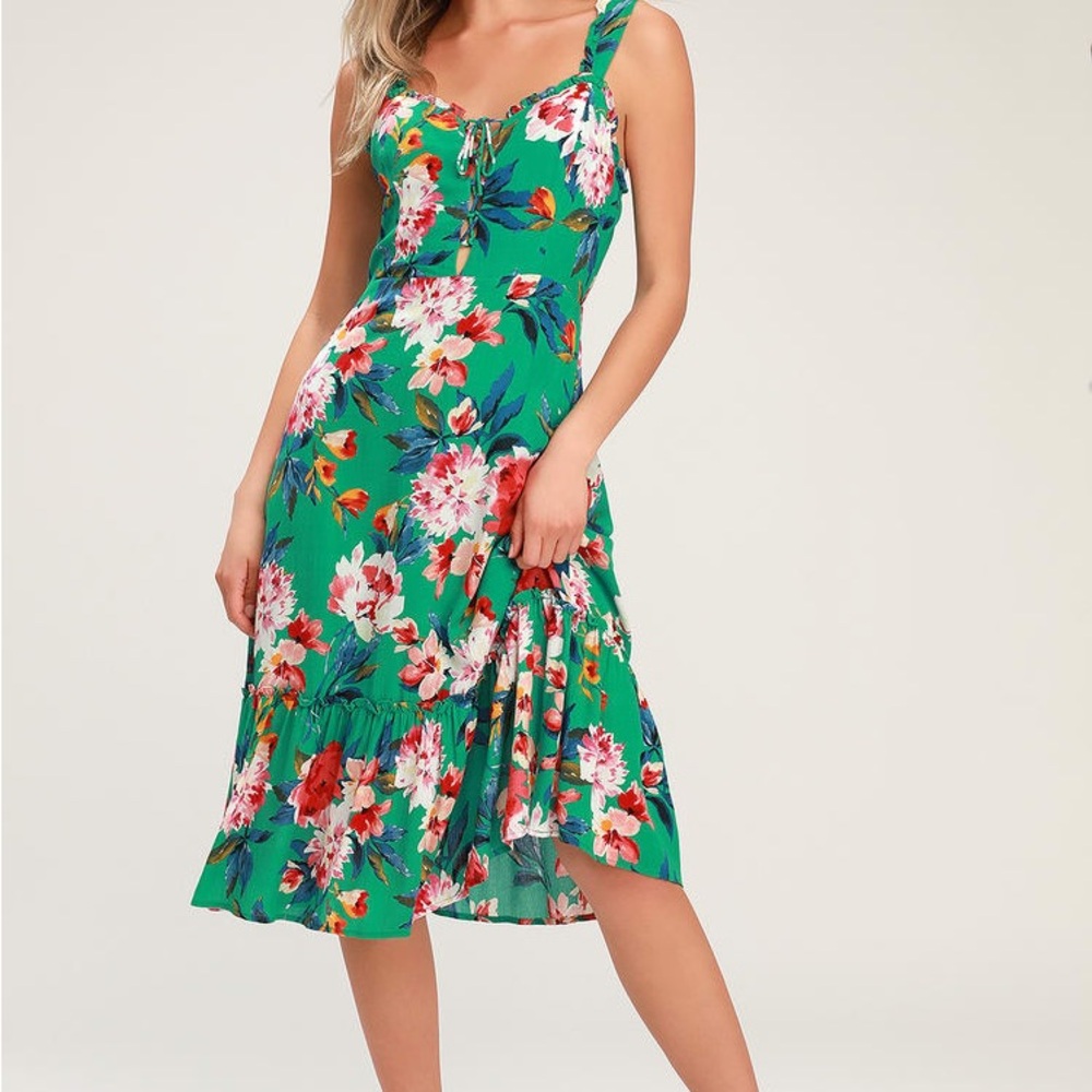 Lulus green floral print midi dress - size M. Never worn